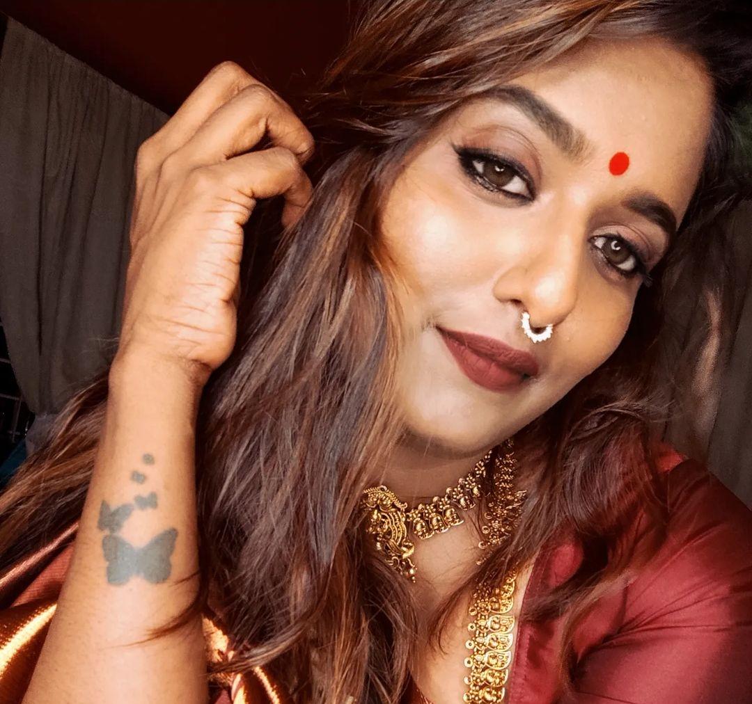 IVANA MAKEOVER ADOOR
